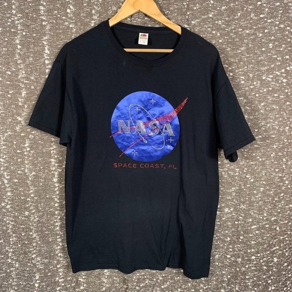 NASA Space Coast FL Rhinestone Logo T-Shirt Fruit of the Loom‎ Women's Large